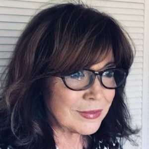 Meet your Posher, Deborah